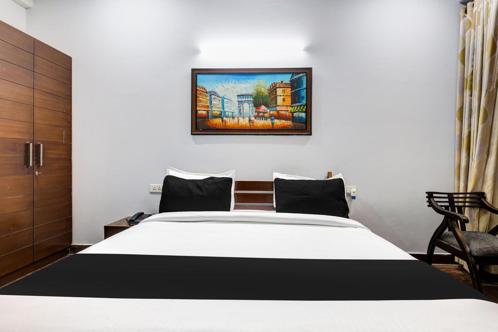 Готель Super Townhouse Sector 38 Gurgaon Near Medanta Екстер'єр фото